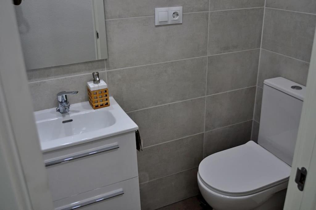 Apartamento Amplio Y Luminoso Plaza America, Wifi Lägenhet Alicante Exteriör bild